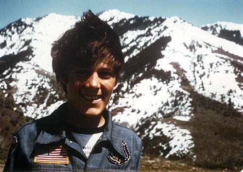 David in Mountains
